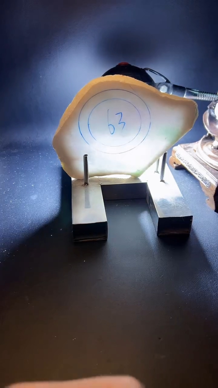 未镶嵌手镯定制翡翠恒*翡翠