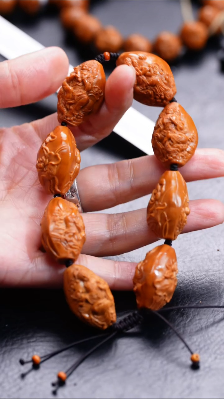 【闪购商品】橄榄核吊坠橄榄核