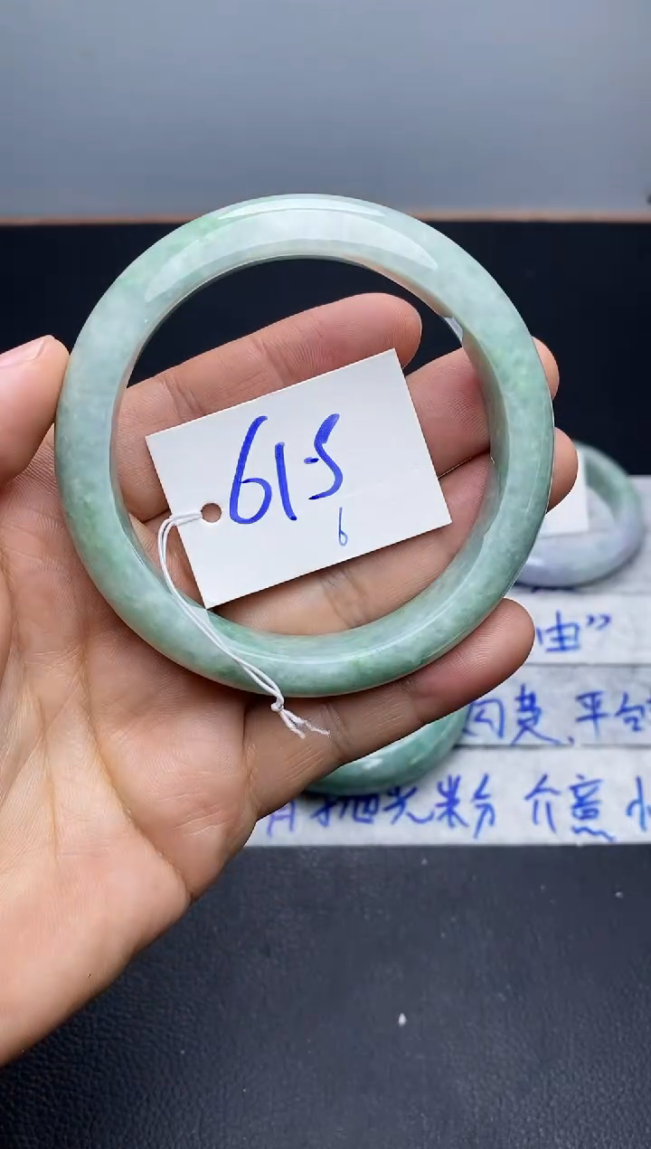 未镶嵌手镯翡翠6