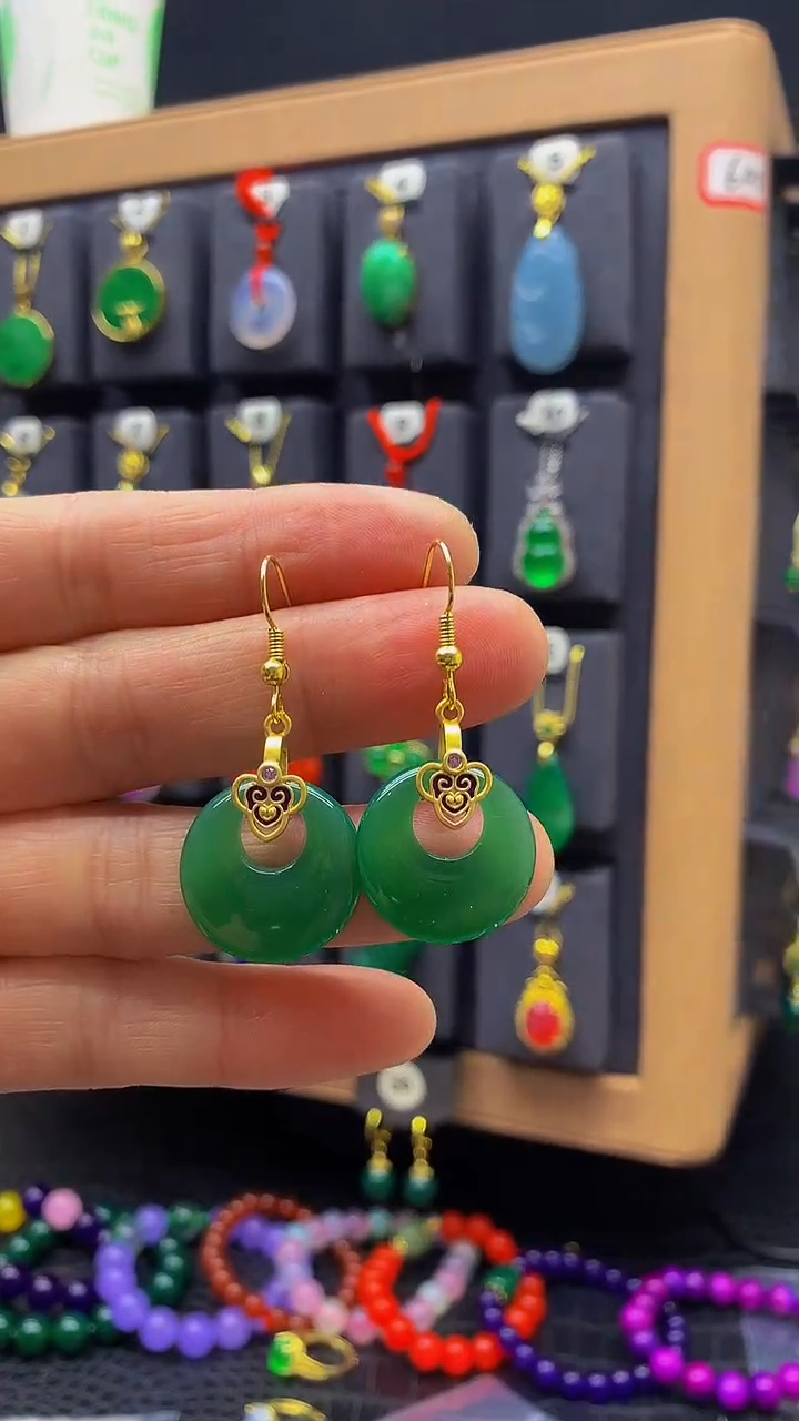 【闪购商品】玛瑙/玉髓耳坠未镶嵌耳饰