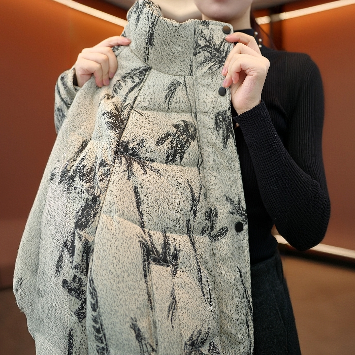 杭州原版高端羽绒服2025年冬季新款时尚复古油画洋气羽绒服