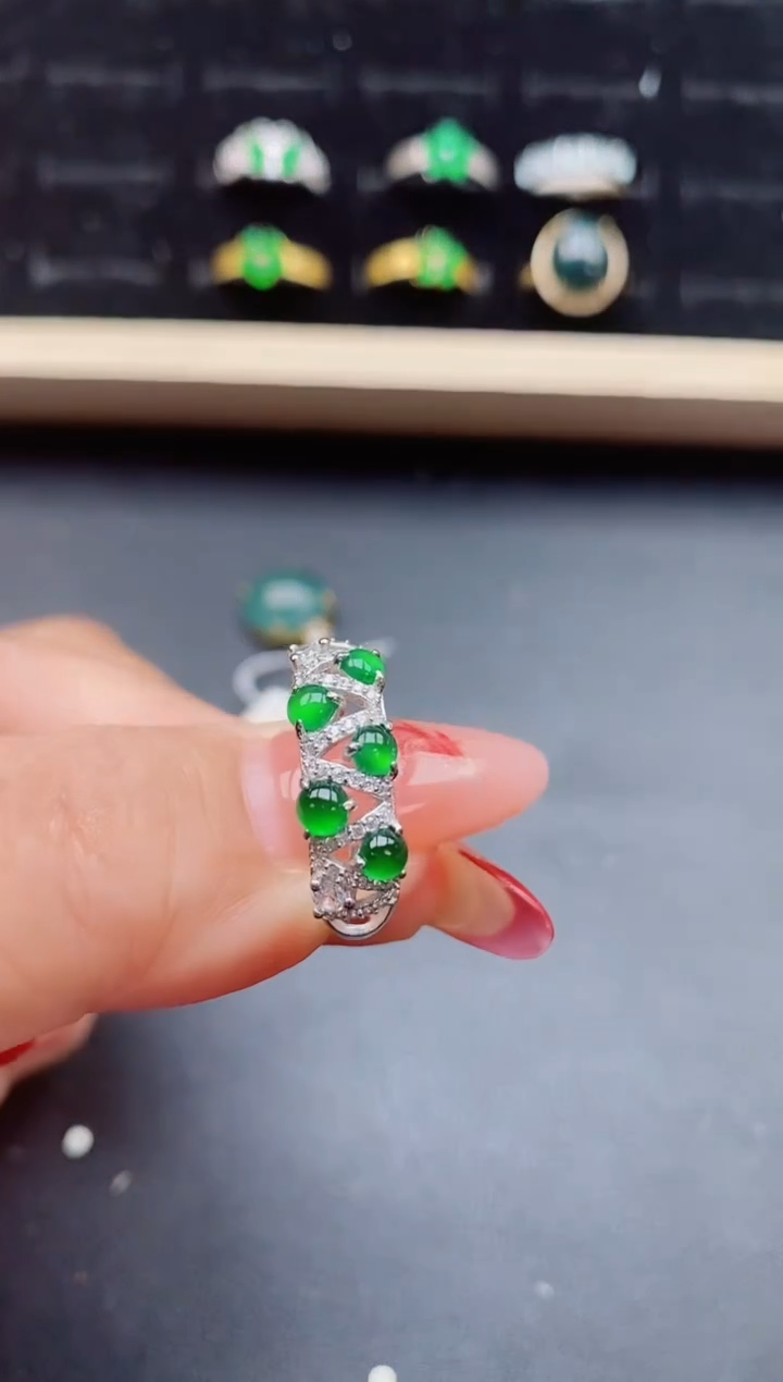 【闪购商品】翡翠戒指银S925镶嵌50850805