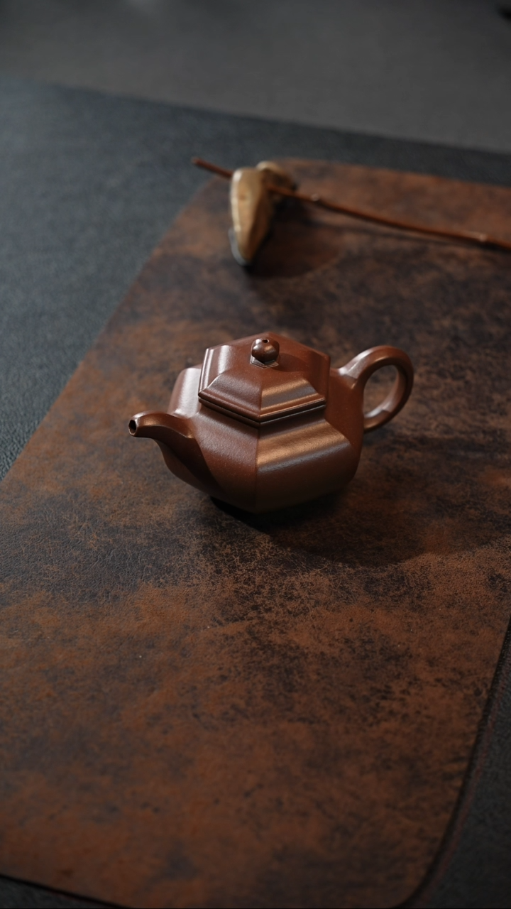 【闪购商品】紫砂茶壶六方仿古