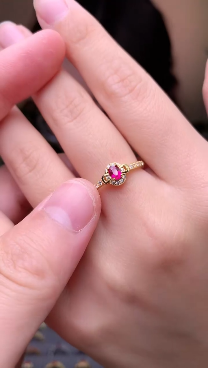 【闪购商品】红宝石戒指银S925镶嵌戒指