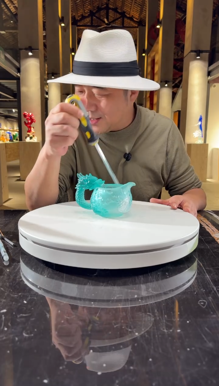 摆件天青色祥龙公道杯