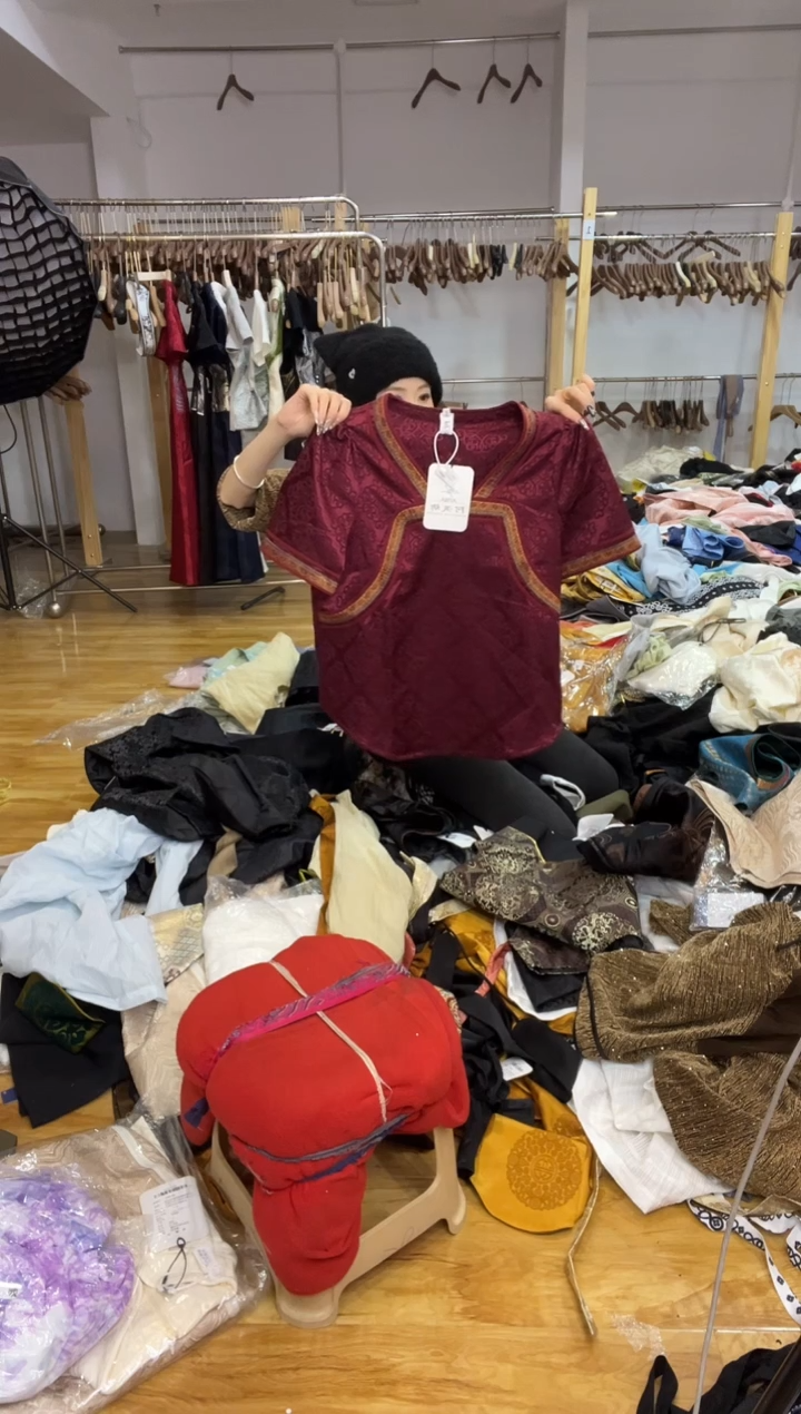 L码        105-115斤  半袖