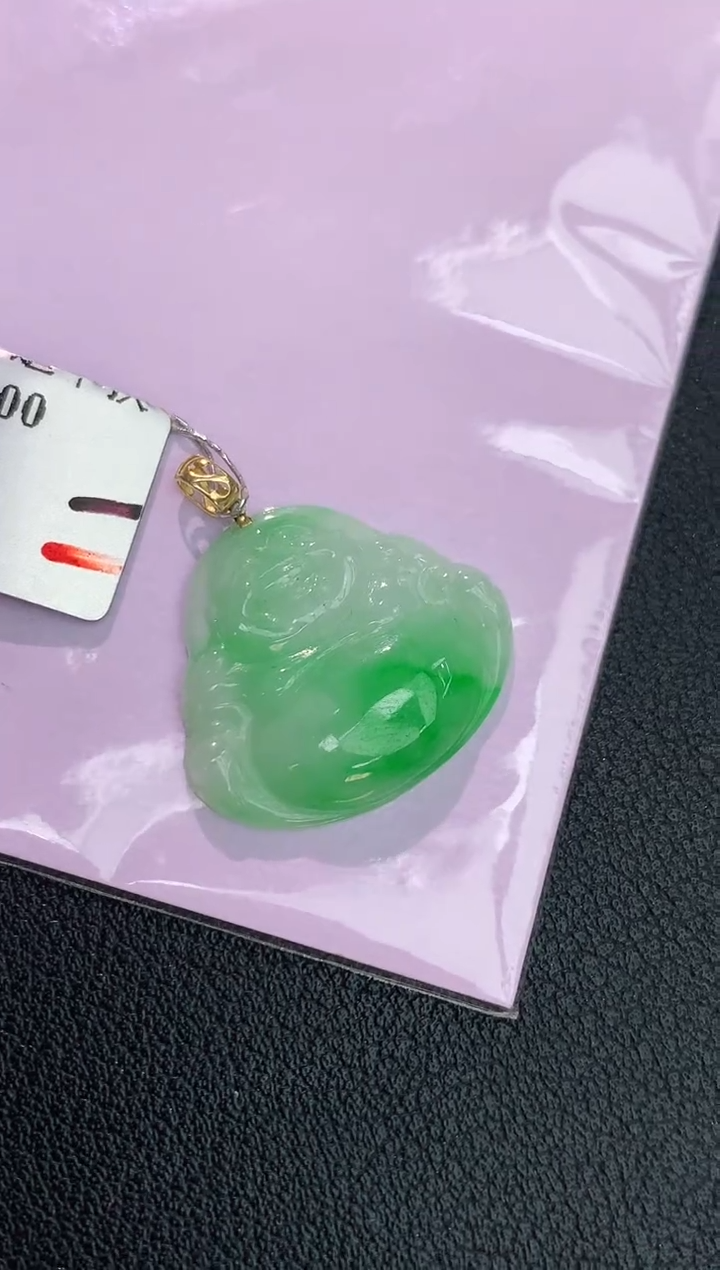 颈饰18K金镶嵌翡翠赠礼盒证书 丁丁