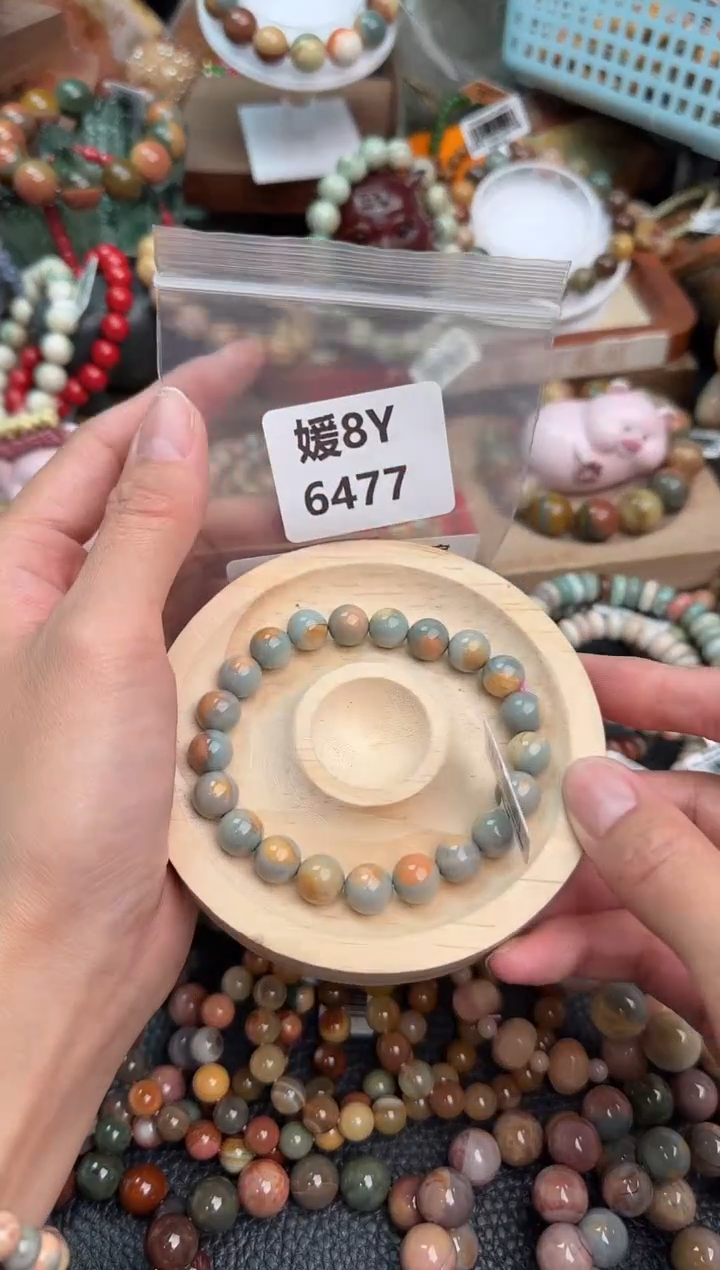 【闪购商品】石英质玉手链未镶嵌8Y6477