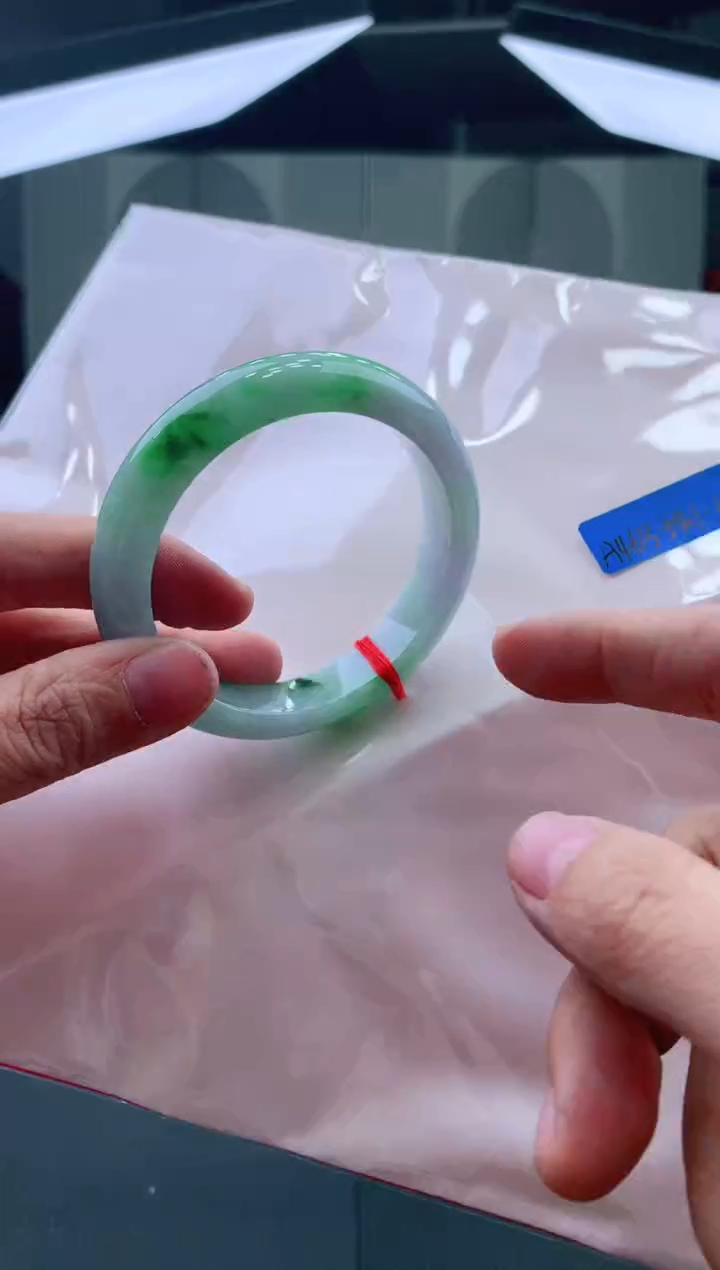 未镶嵌手镯翡翠53