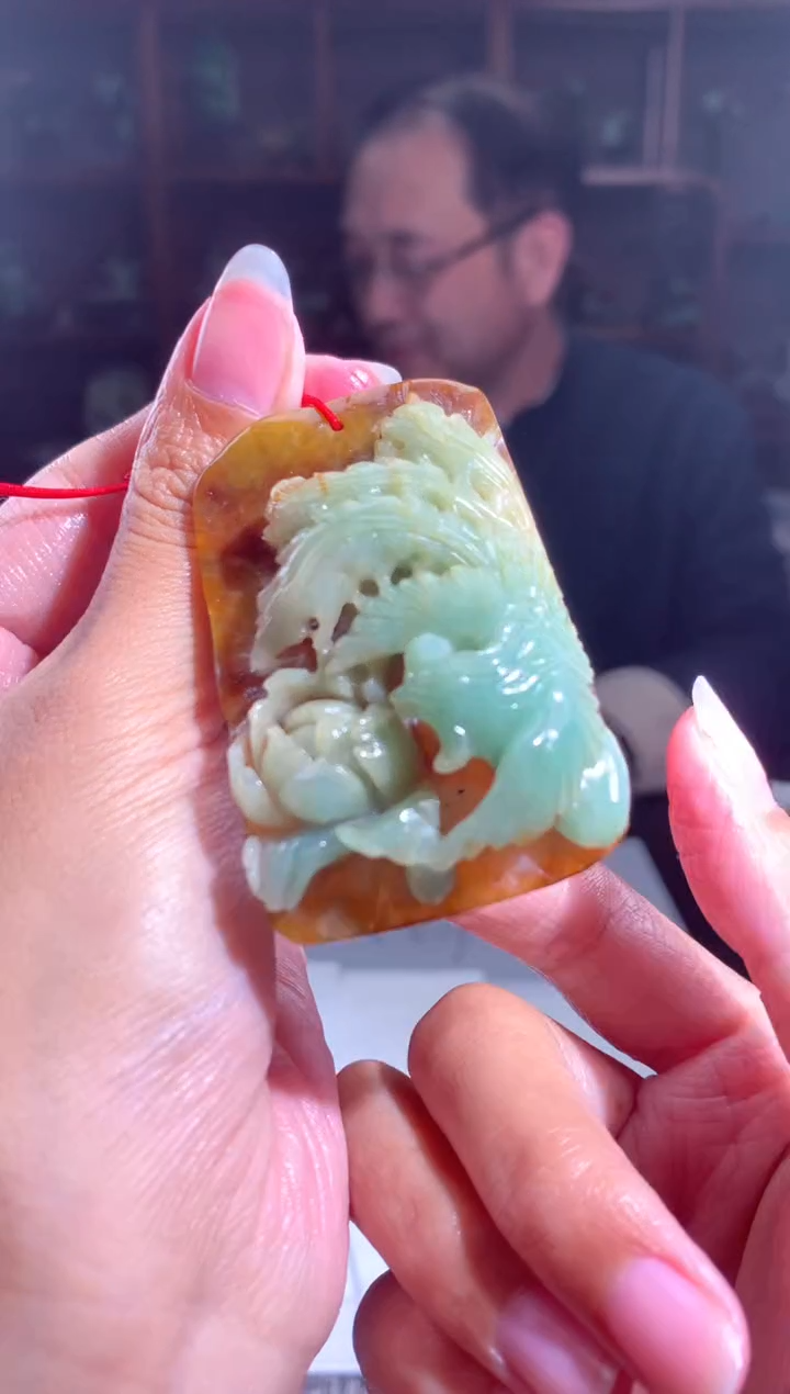 【闪购商品】定制翡翠未镶嵌挂件发货（拍一发一）