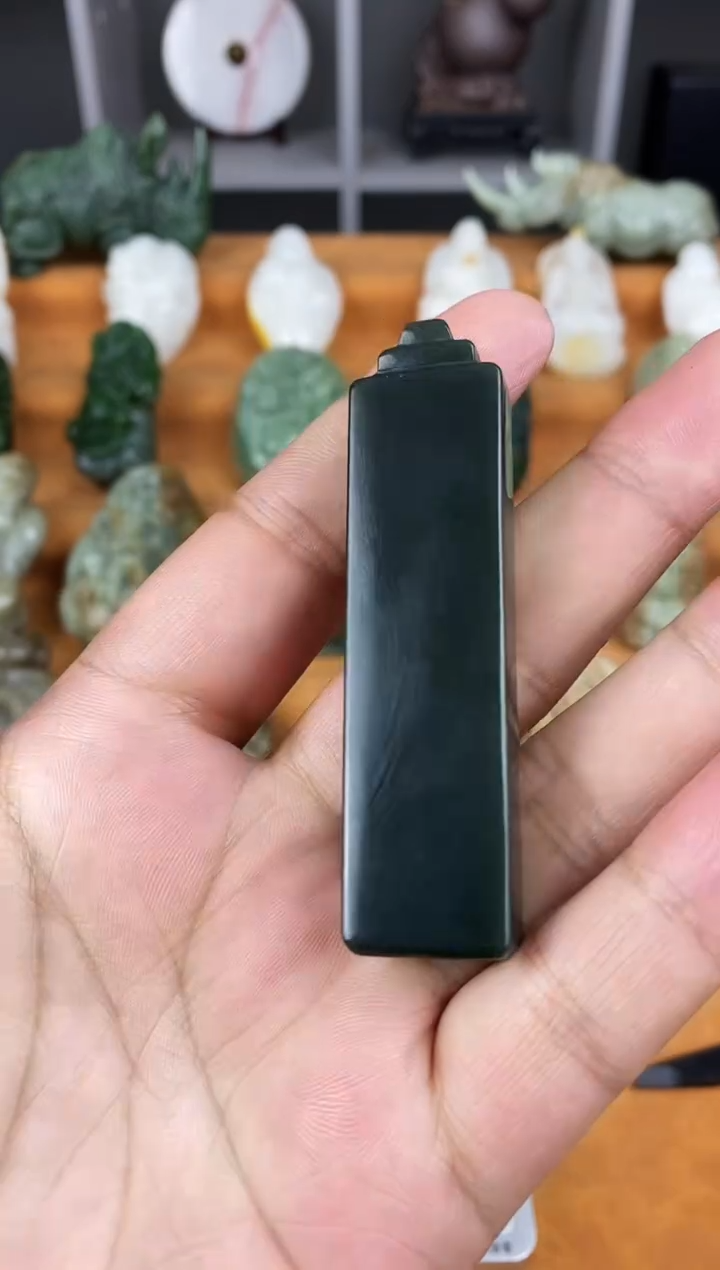 未镶嵌和田玉把件1