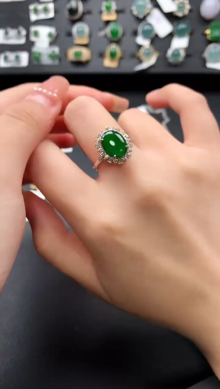 【闪购商品】翡翠戒指银S925镶嵌52141