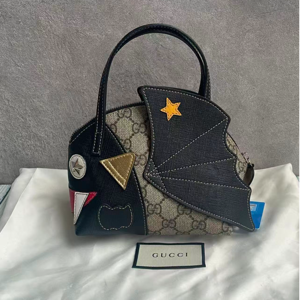 未使用 GUCCI/古驰 gucci小怪兽儿童包手提包 可放手机
