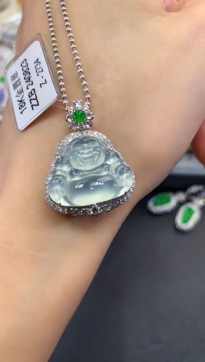 【闪购商品】翡翠吊坠(不含链)18K金镶嵌w46