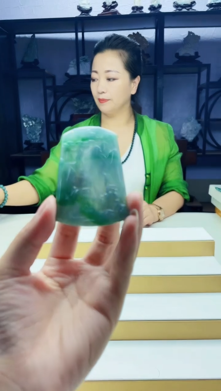 定制翡翠未镶嵌毛货08010185