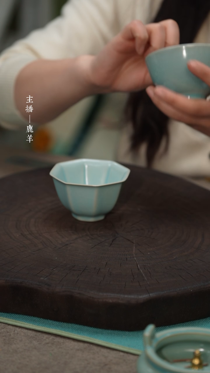 【闪购商品】经典八方杯-汝瓷张海英-羊