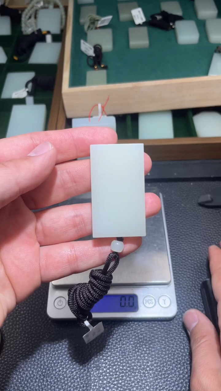 未镶嵌和田玉挂件挂件