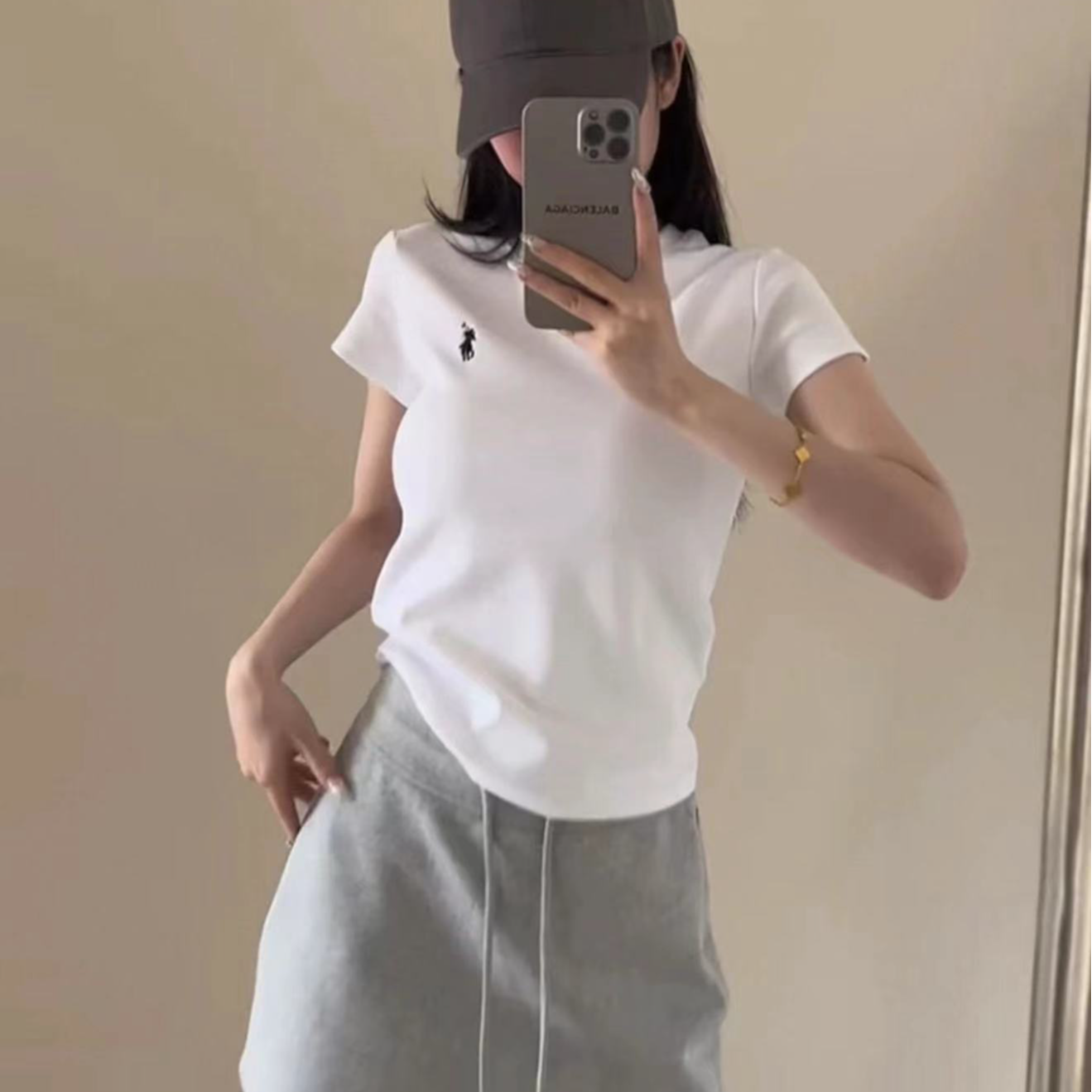 556简约刺绣小马白色t恤女T恤