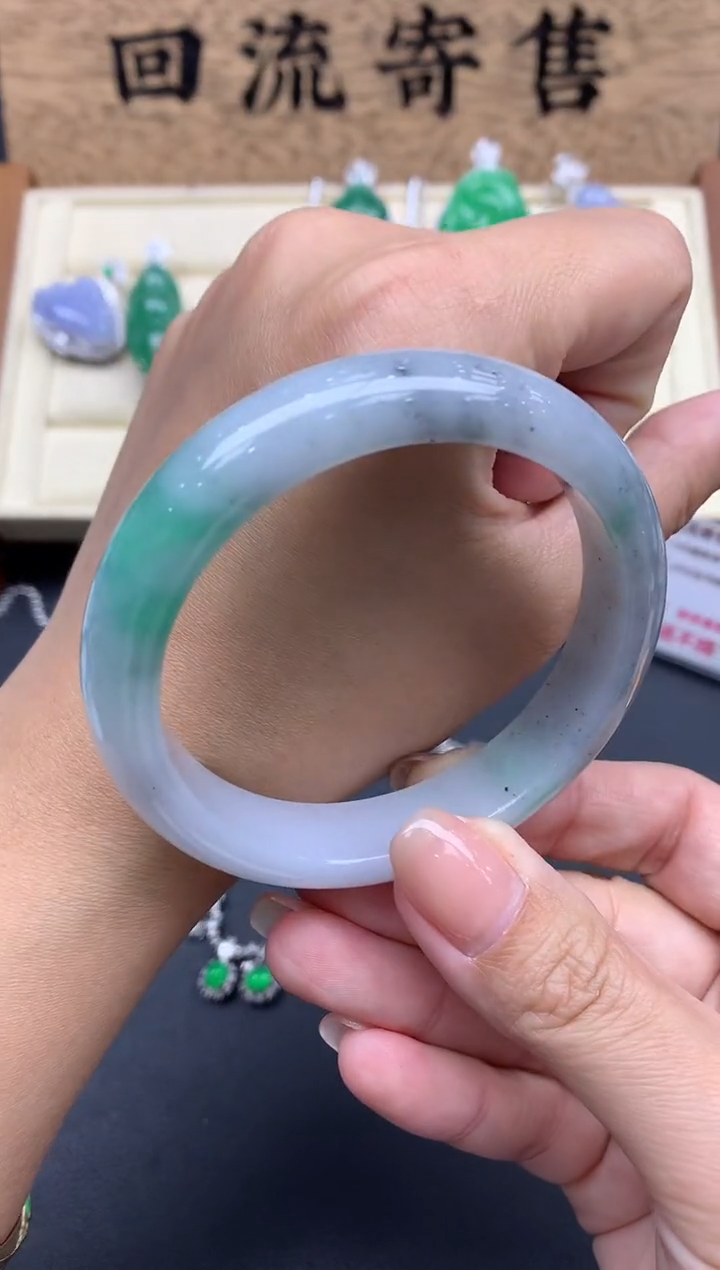 【闪购商品】翡翠手镯未镶嵌93-中国好珍宝