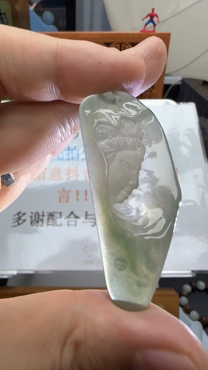 【闪购商品】翡翠挂件未镶嵌国雕谢林工（定制退货扣1000元）