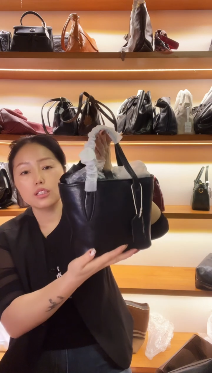 牛皮（革）高端订制时尚百搭女士手提斜跨包