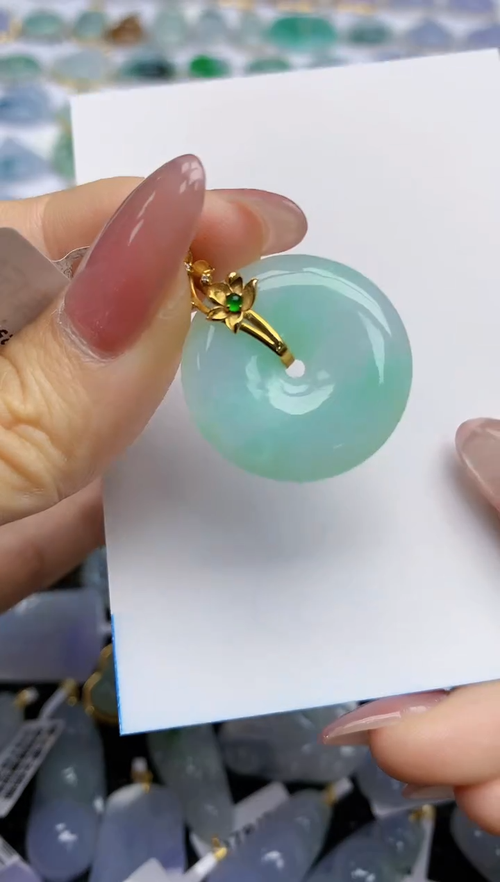 【闪购商品】翡翠挂件18K金镶嵌天然翡翠A货