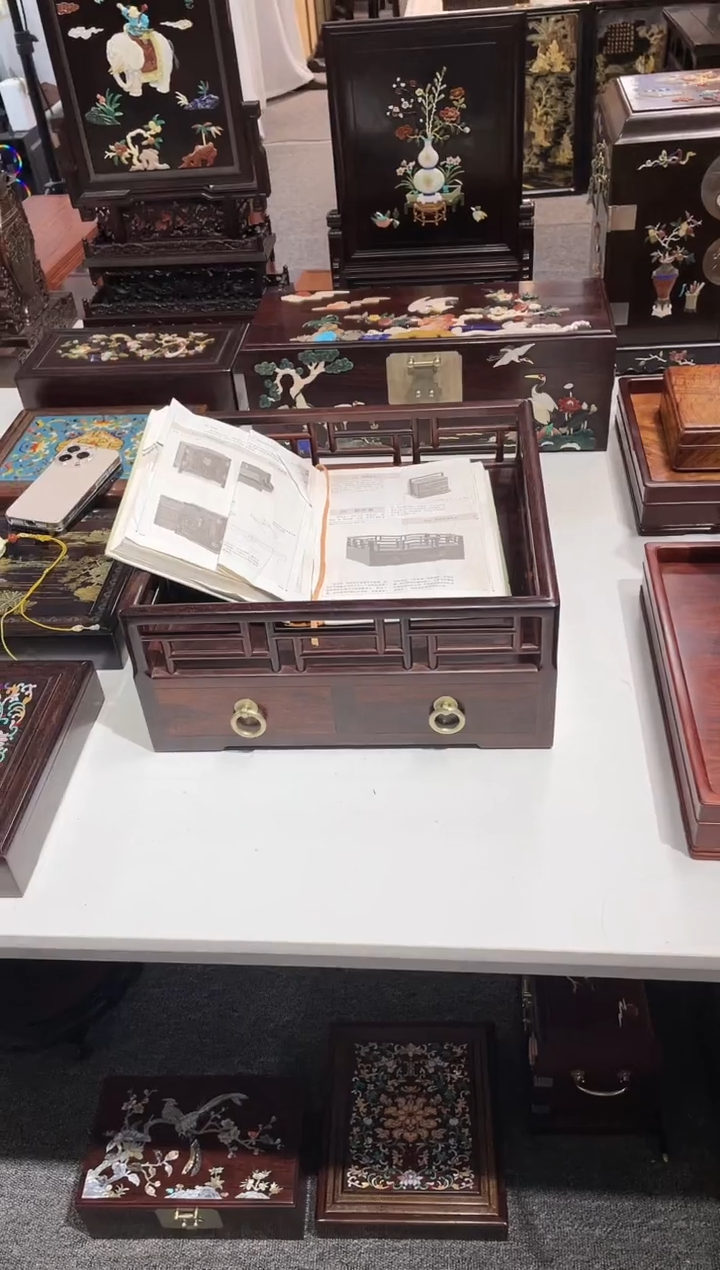 【闪购商品】紫檀木类成套家具都承盘