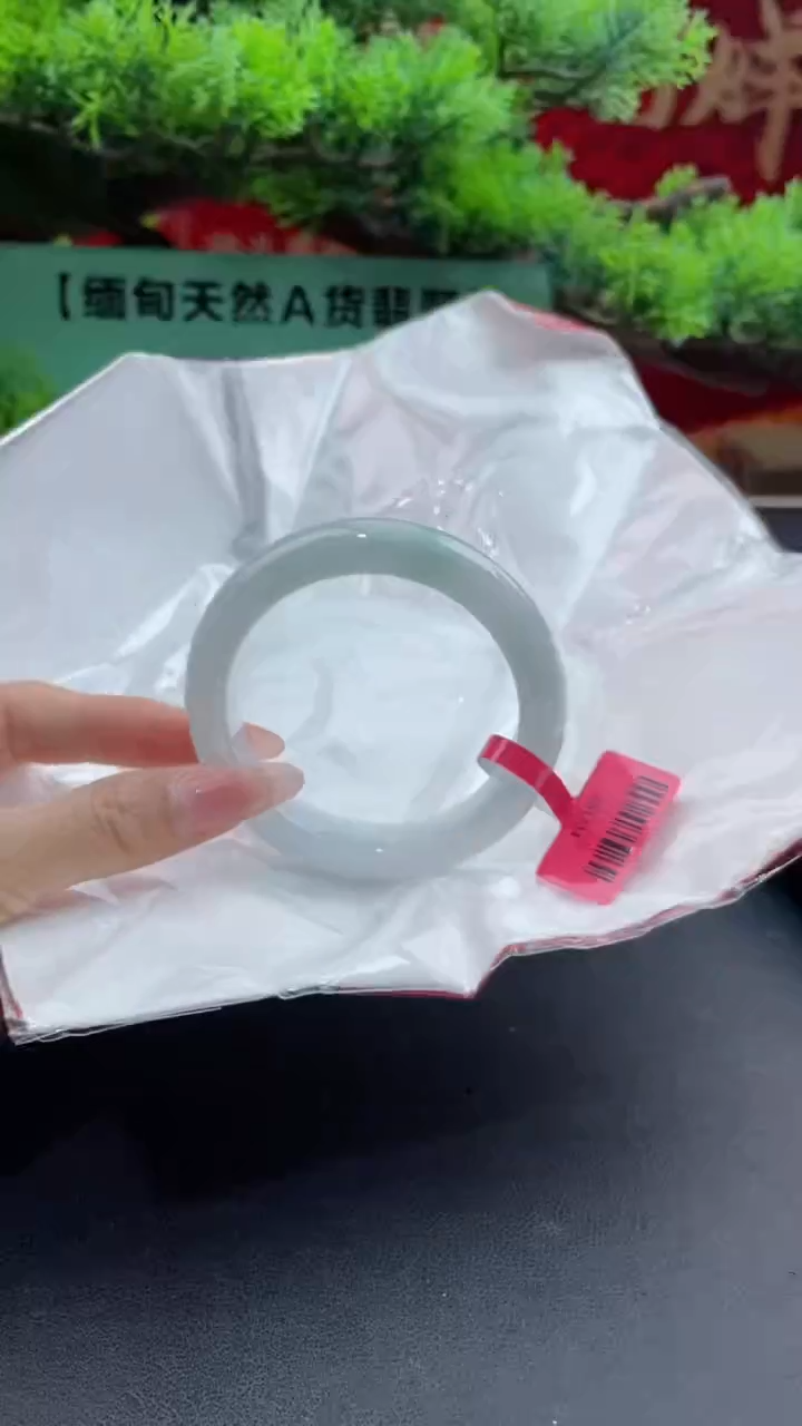 【闪购商品】翡翠手镯未镶嵌9翡翠手镯