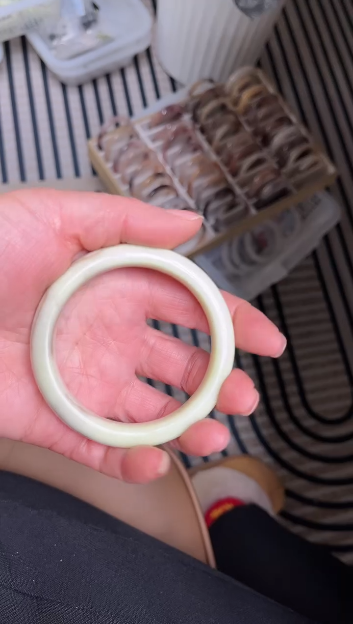 【闪购商品】和田玉手镯未镶嵌Z-8和田玉手镯58圈口