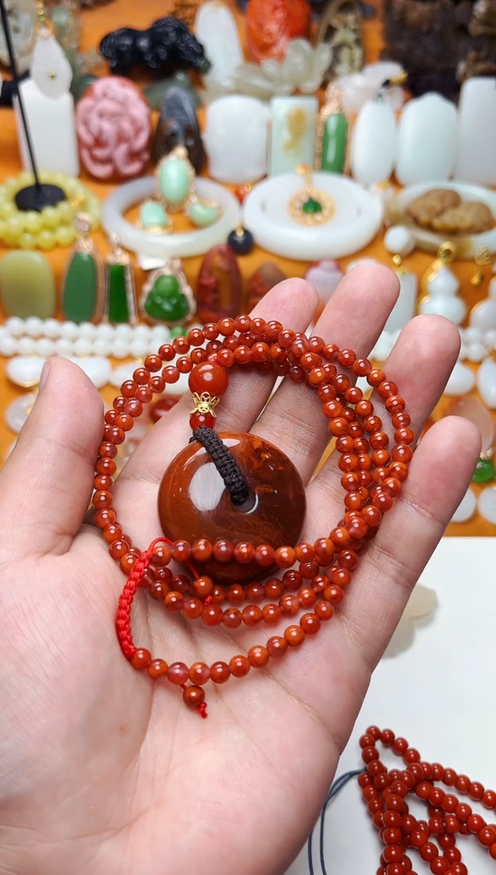 【闪购商品】南红玛瑙颈饰未镶嵌平安扣01