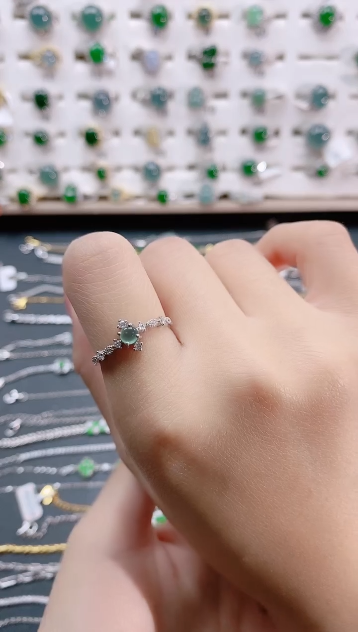 【闪购商品】翡翠戒指银S925镶嵌天然翡翠