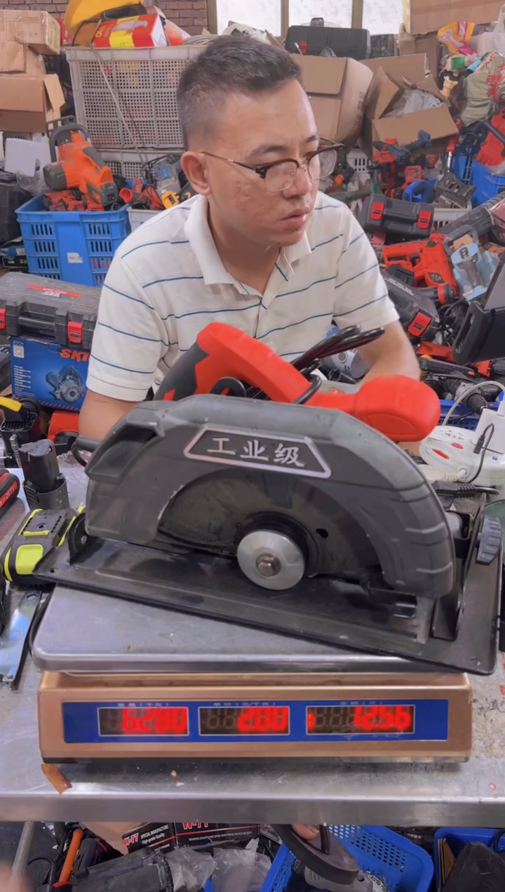 天*二手电动工具(直播讲解为准)无电池无运险看好下单37