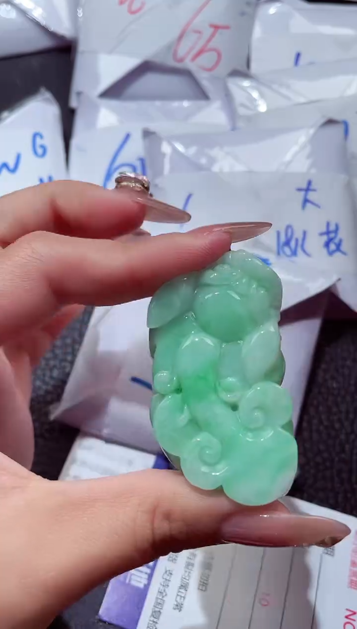 颈饰未镶嵌翡翠662