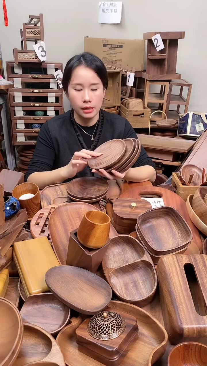 木 北美黑胡桃木圆盘15*2cm  直播间发