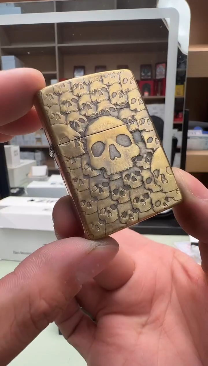 Zippo打火机168骷髅头万恶之城