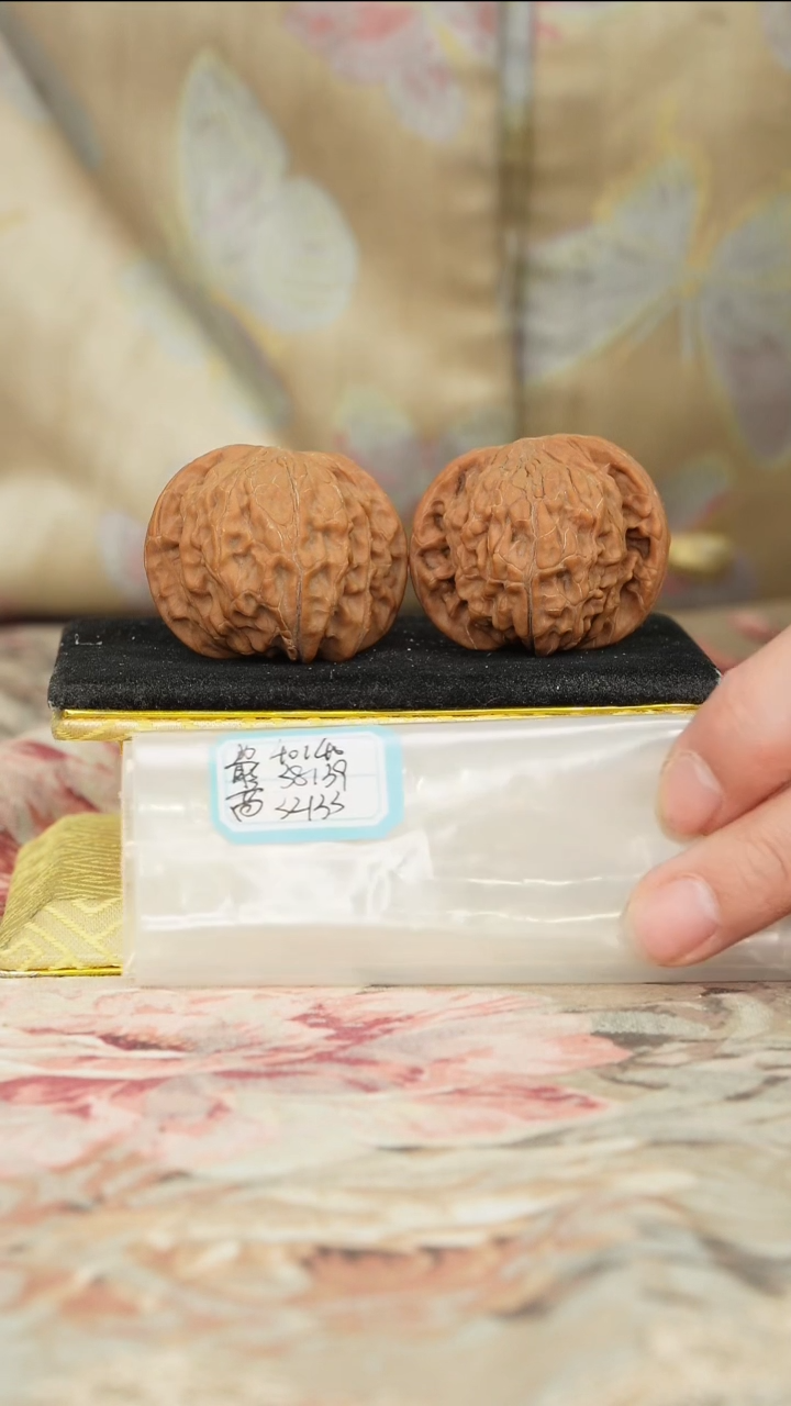 【闪购商品】文玩核桃把件磨盘