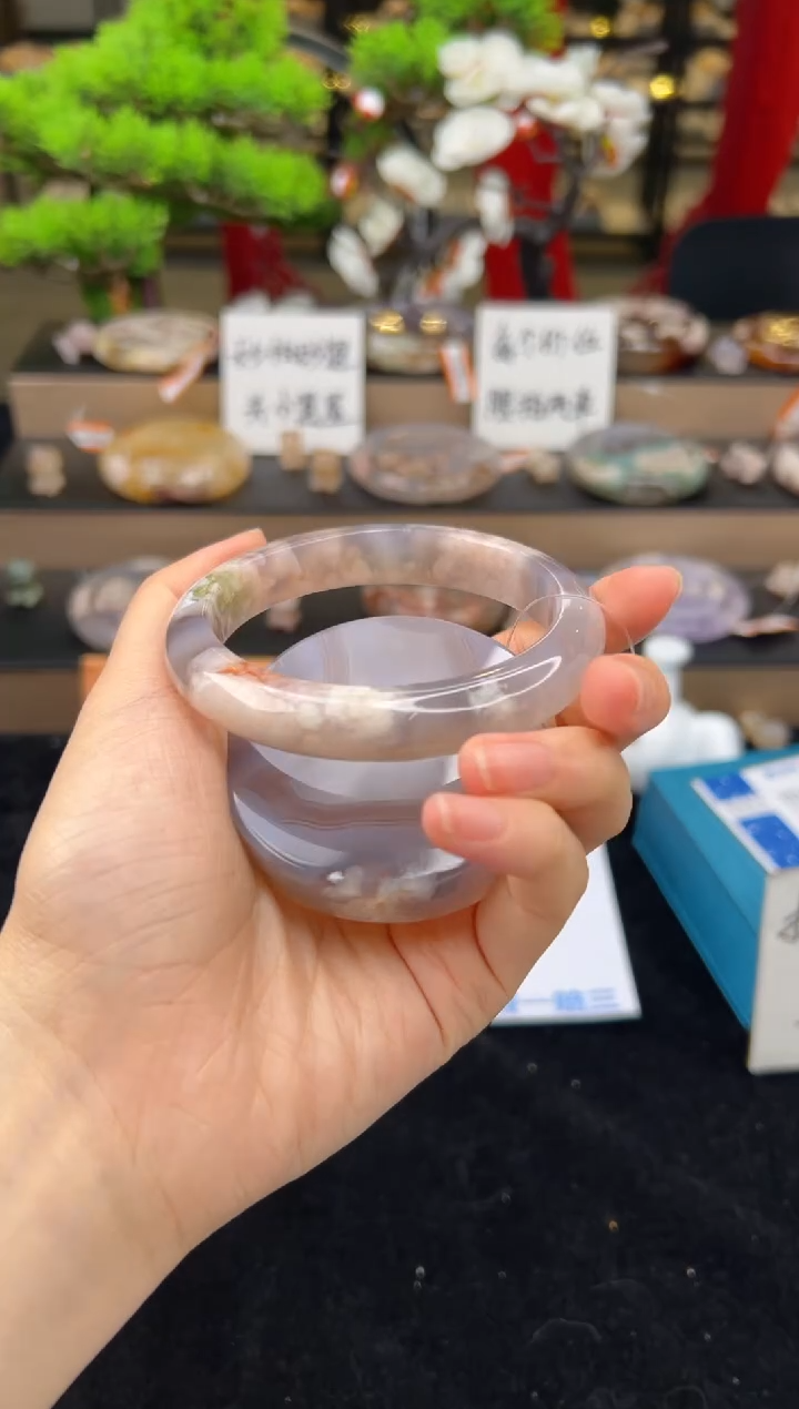 【闪购商品】石英质玉未镶嵌手镯60圈口（赠送镯心）62727