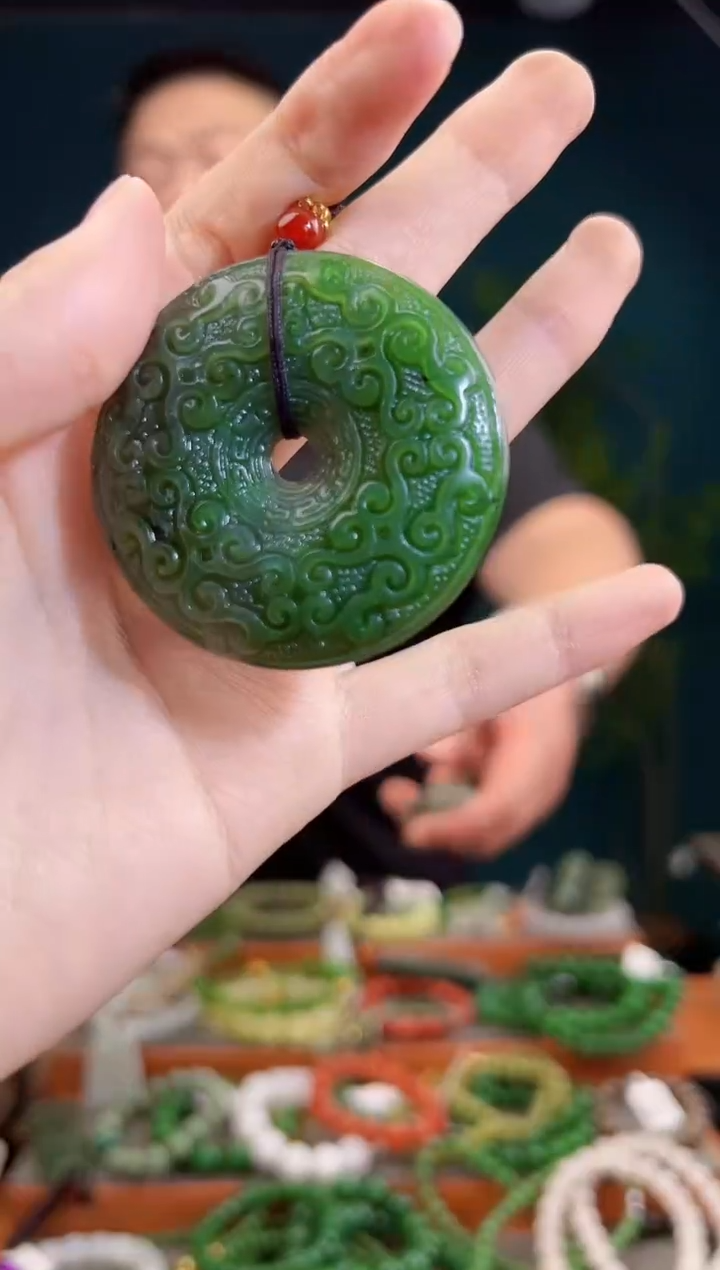 颈饰未镶嵌和田玉多样性发货 拍一单发一个