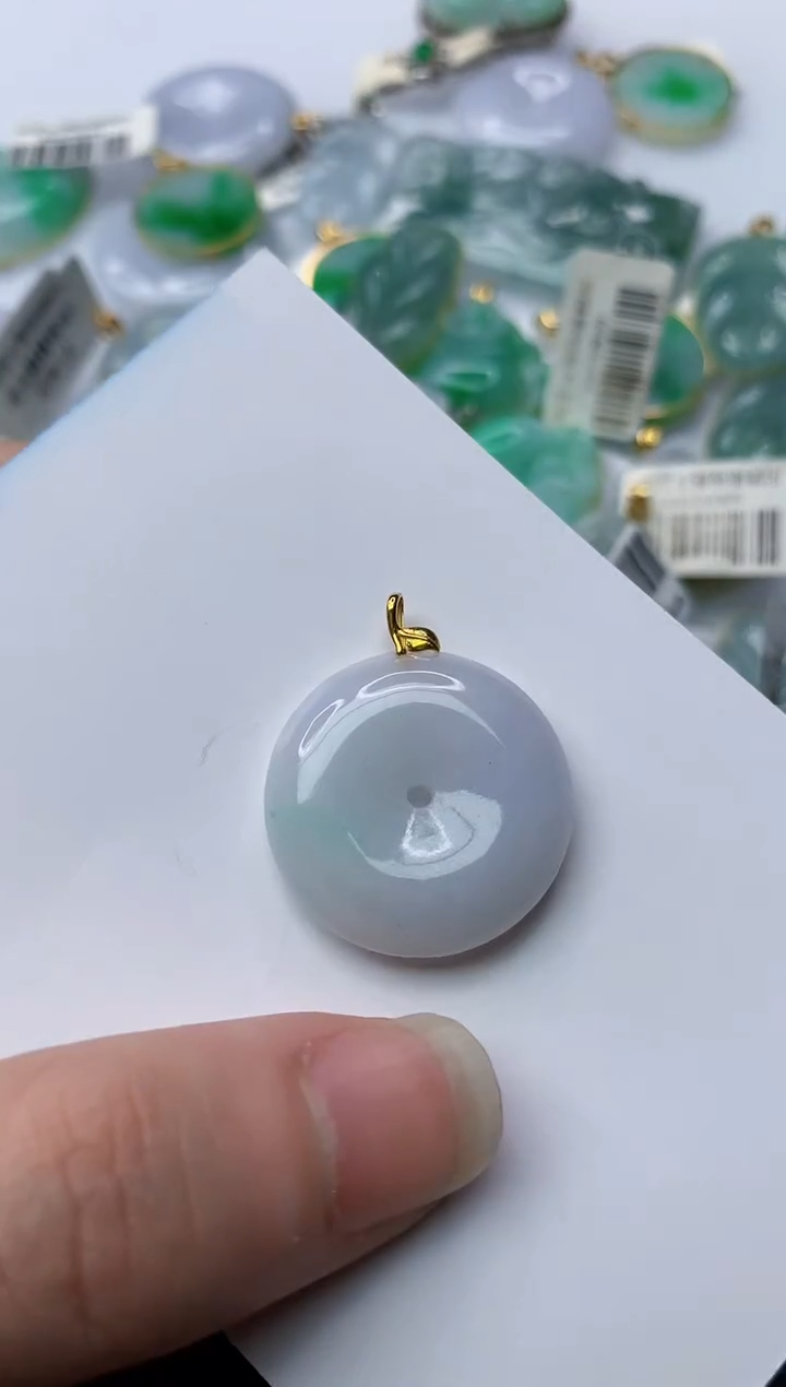 【闪购商品】翡翠颈饰18K金镶嵌8..........