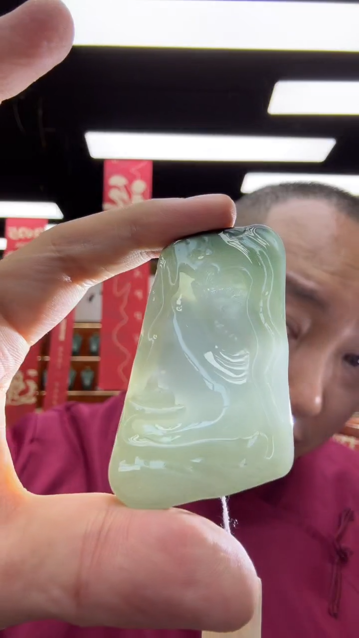 【闪购商品】翡翠挂件未镶嵌国雕谢林工（定制退货扣1000元）