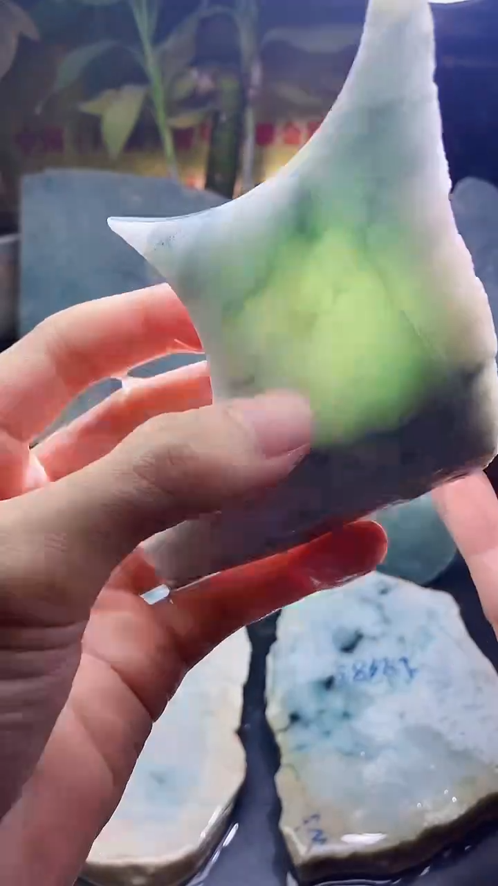 未镶嵌挂件翡翠小雨49