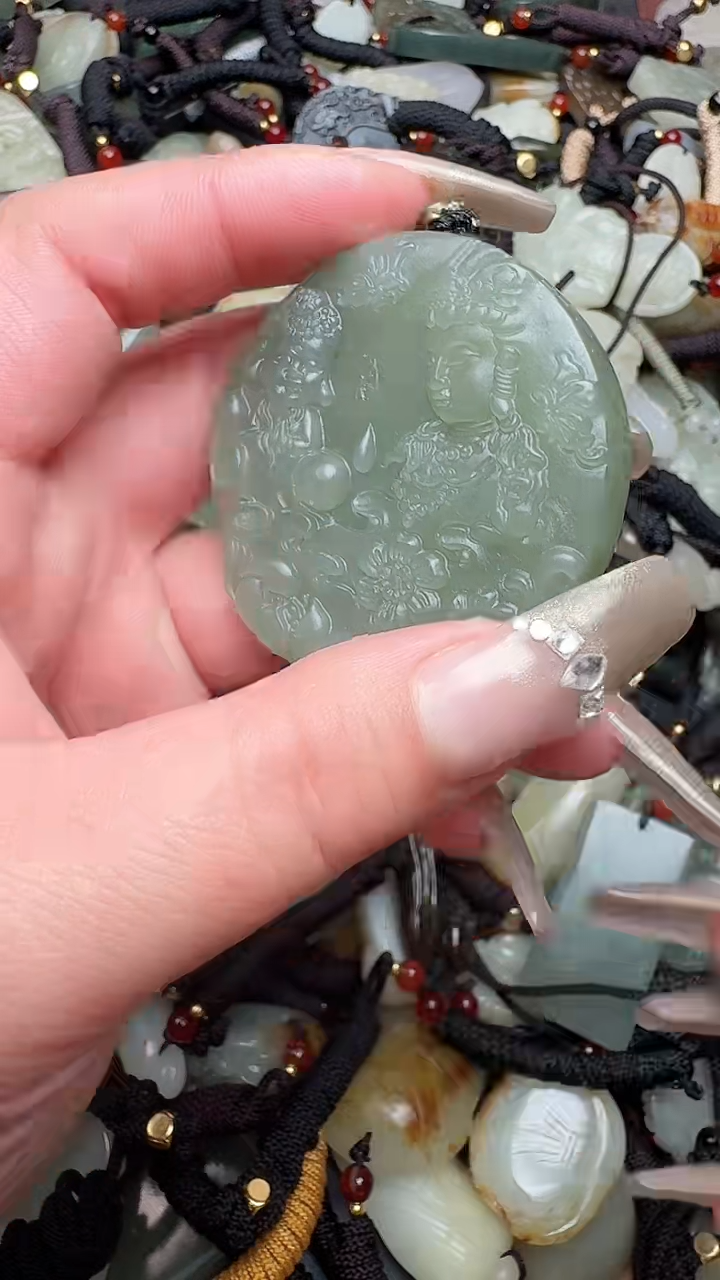 【闪购商品】和田玉颈饰未镶嵌1