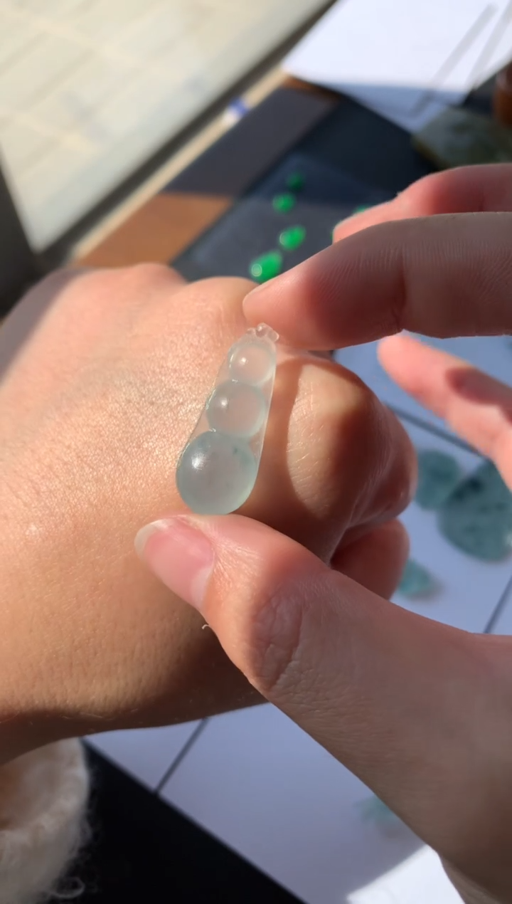 【闪购商品】定制翡翠未镶嵌翡翠