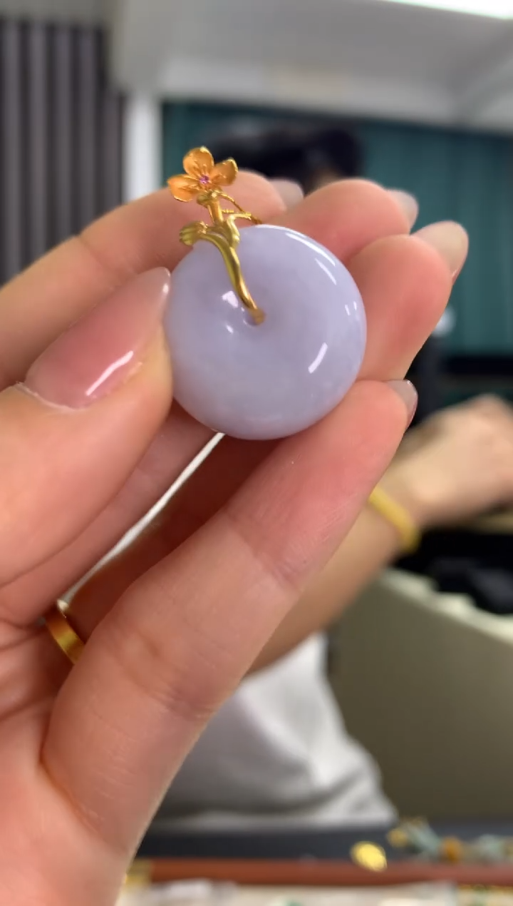 吊坠(不含链)18K金镶嵌翡翠平安扣