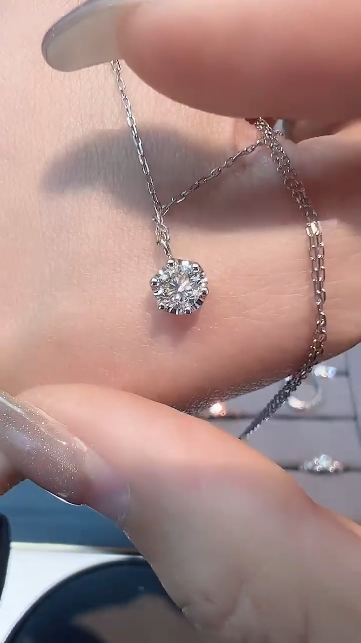 【闪购商品】钻石项链18K金镶嵌项链