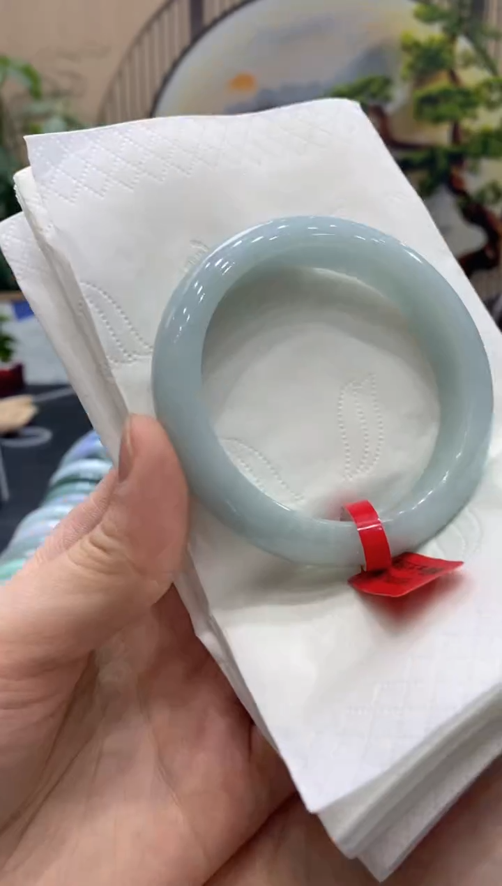 【闪购商品】翡翠手镯未镶嵌0000015882