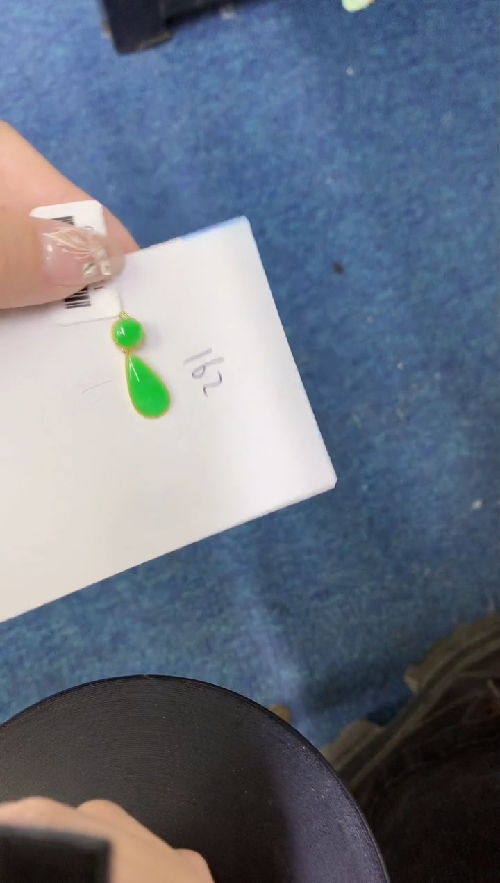 【闪购商品】翡翠颈饰18K金镶嵌0000000000