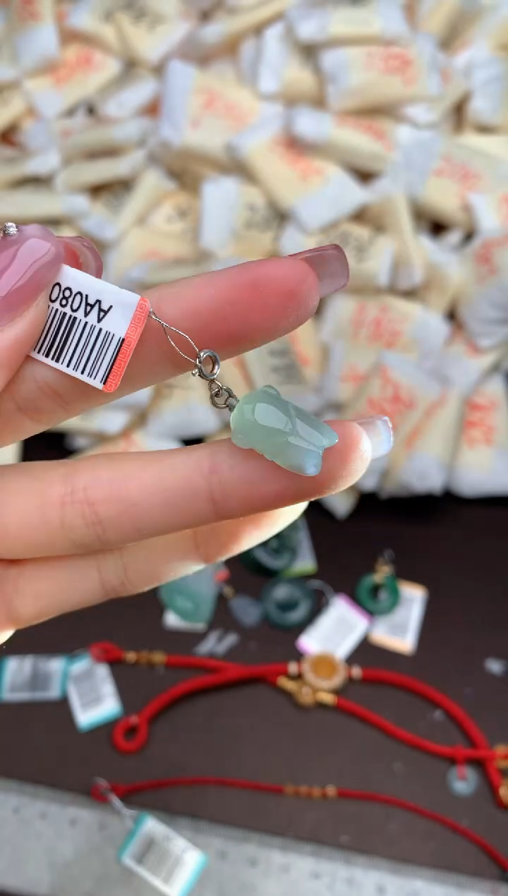 【闪购商品】翡翠挂件银S925镶嵌—