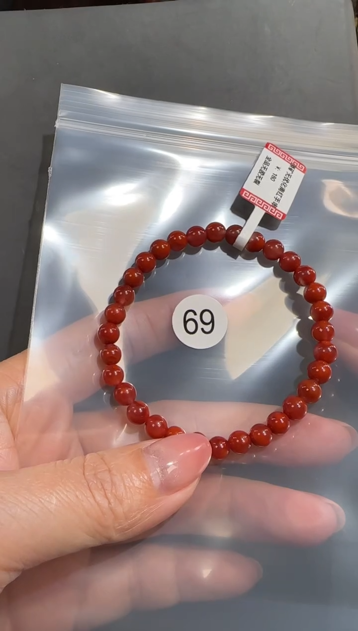 未镶嵌手串南红玛瑙原矿无优化无胶裂柿子红单圈5.7左右