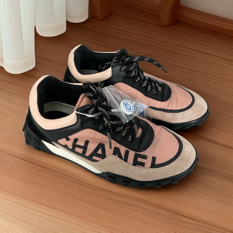 未使用 Chanel/香奈儿 37.5码/潮流粉色运动鞋/95新/TT0138